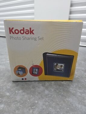 Kodak Photo Sharing Set Red Albums Album Frame Leatherette